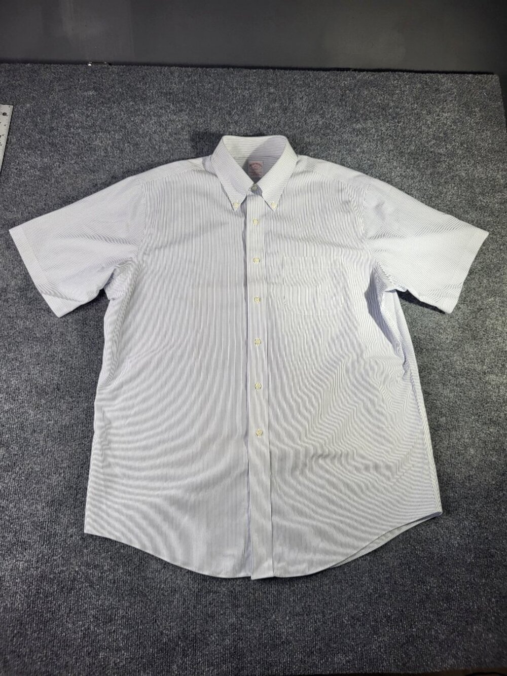 Brooks Brothers Mens Shirt 16.5 Cotton Blue Striped Button Down #346 Short Slv